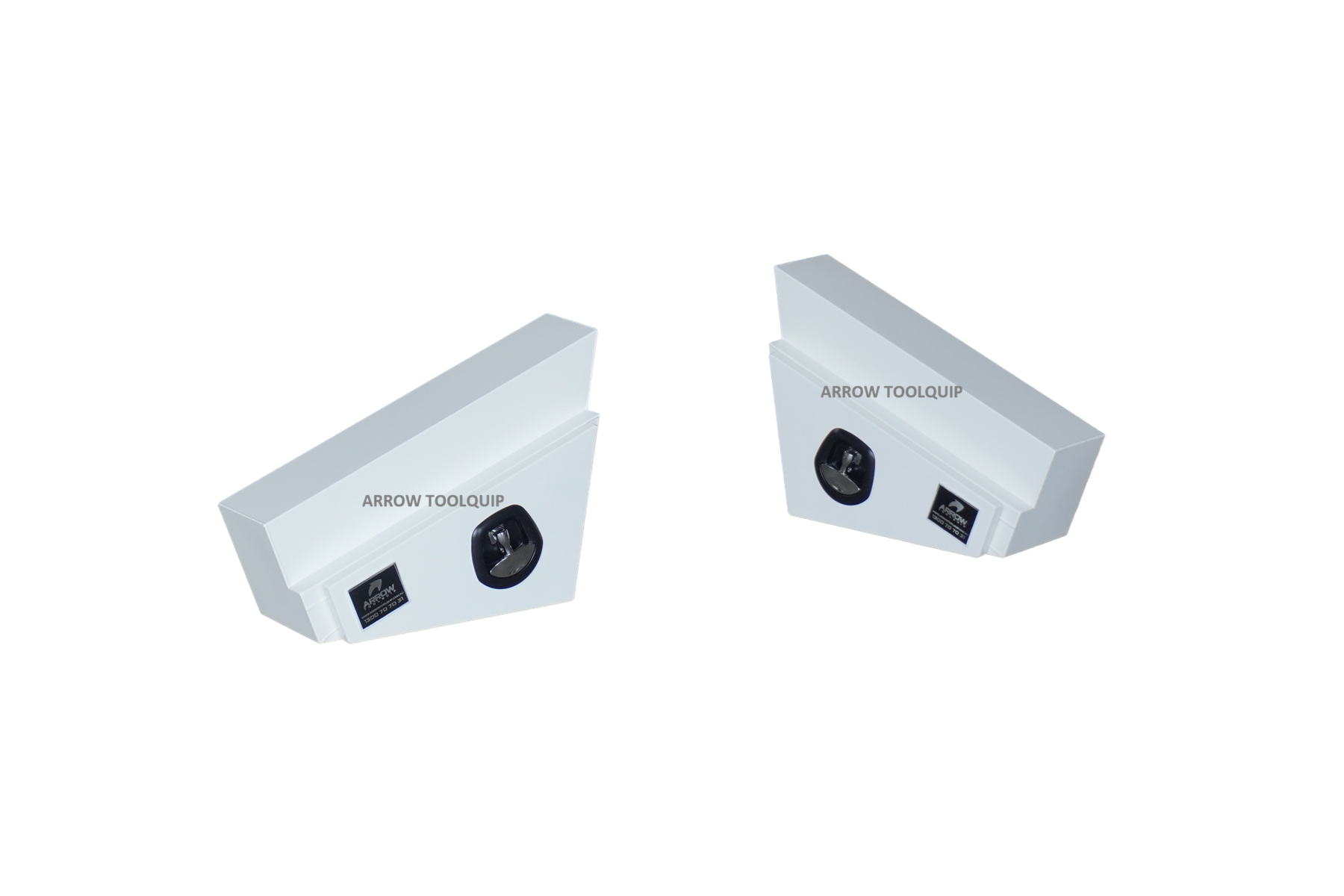 pair of undertray bxoes white