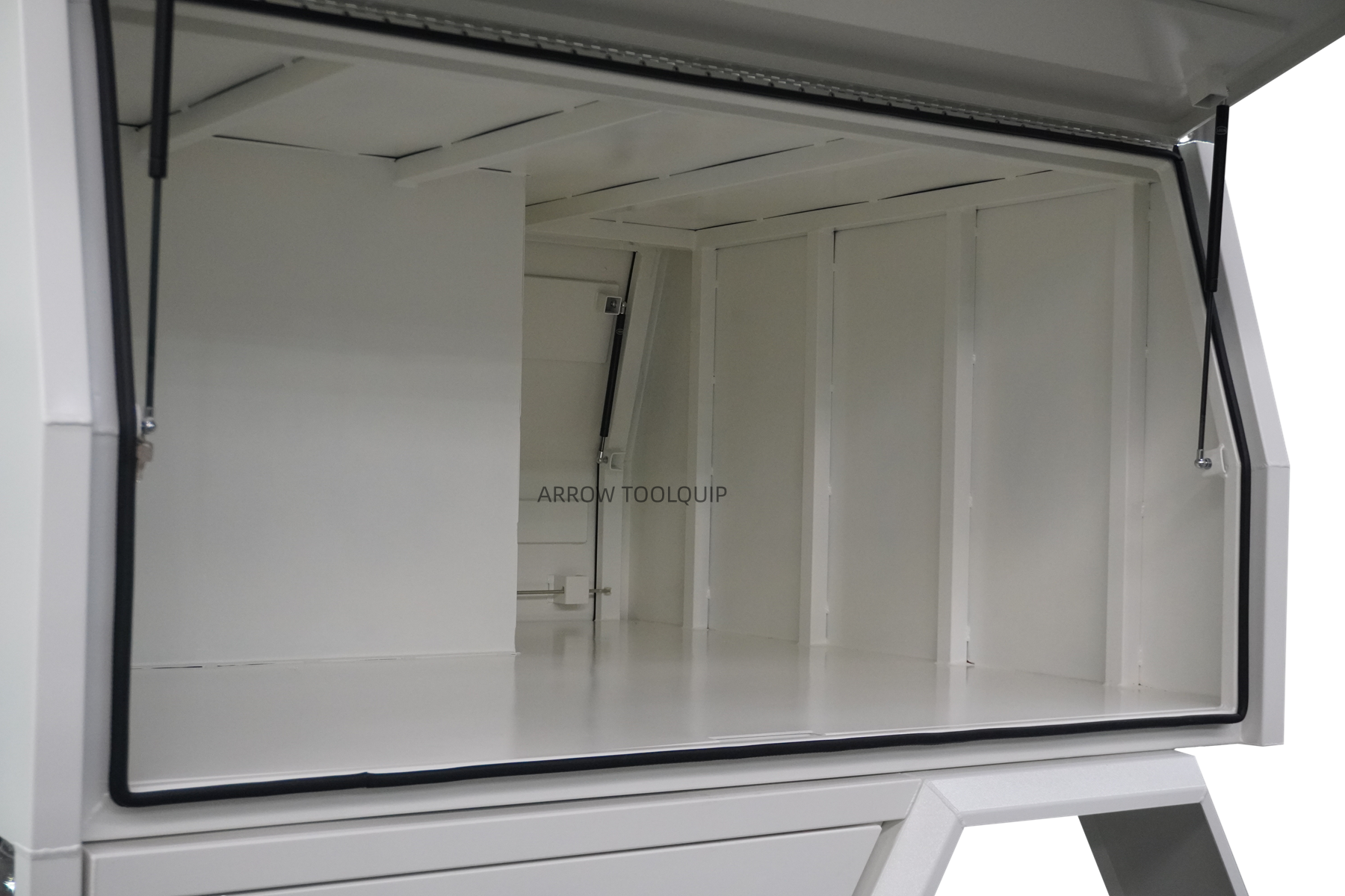 heavy duty service body canopy service body 3 door